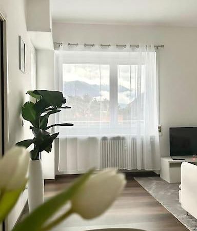 Luxury Apartment With View Como Exteriör bild